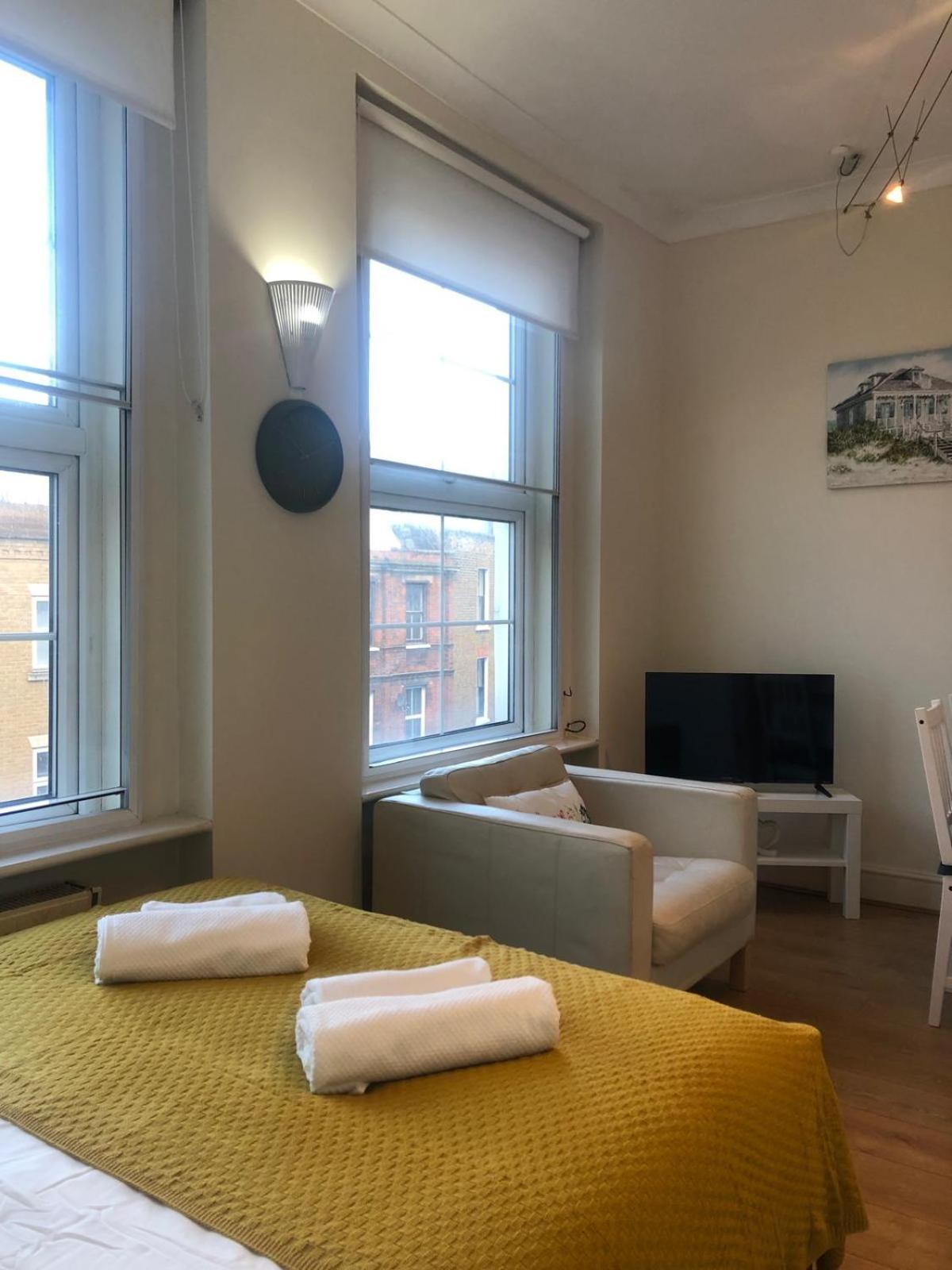 דירות לונדון Bright And Cozy Entire Flat Near Euston Station And Ucl Hospital מראה חיצוני תמונה