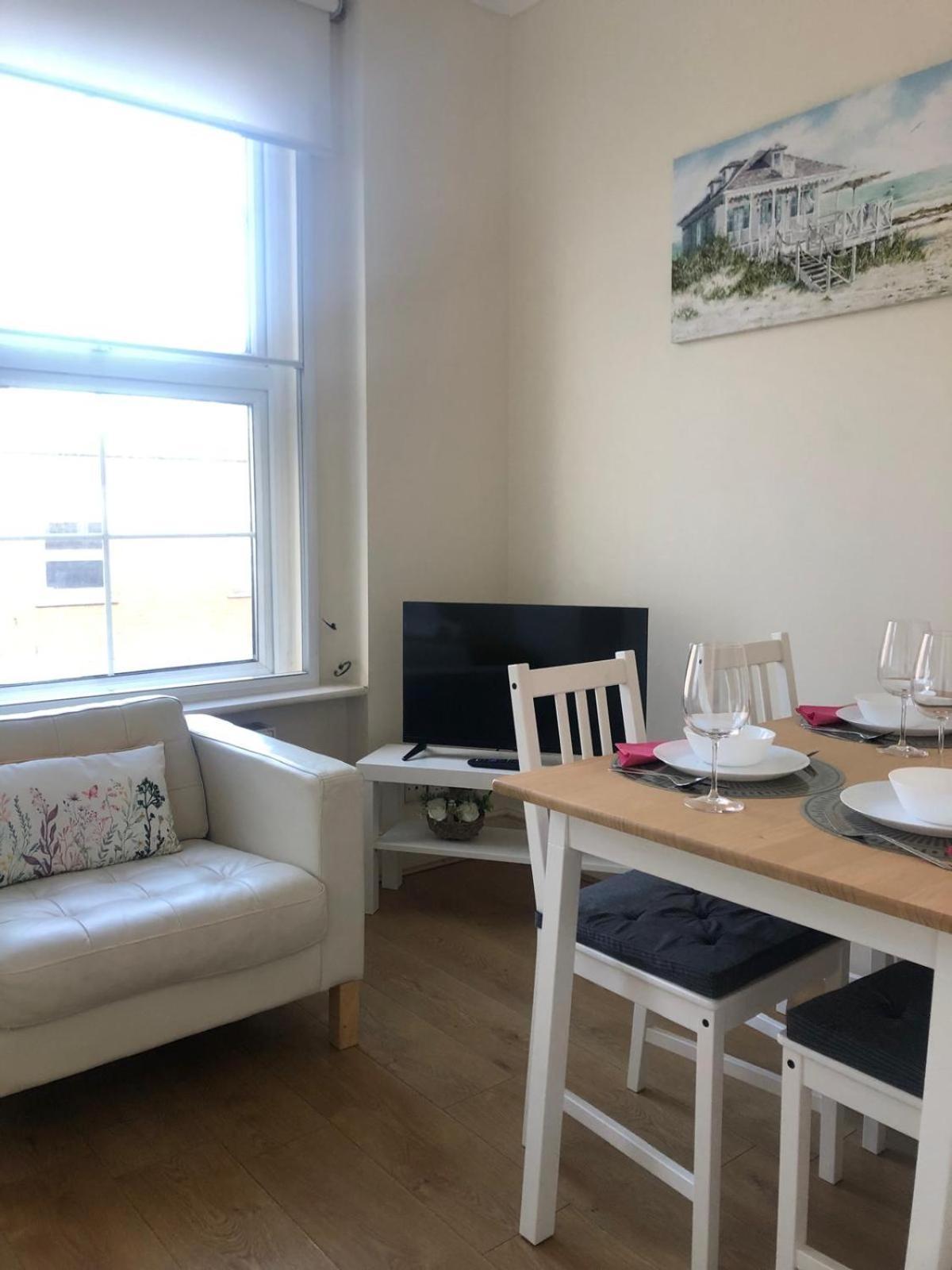 דירות לונדון Bright And Cozy Entire Flat Near Euston Station And Ucl Hospital מראה חיצוני תמונה