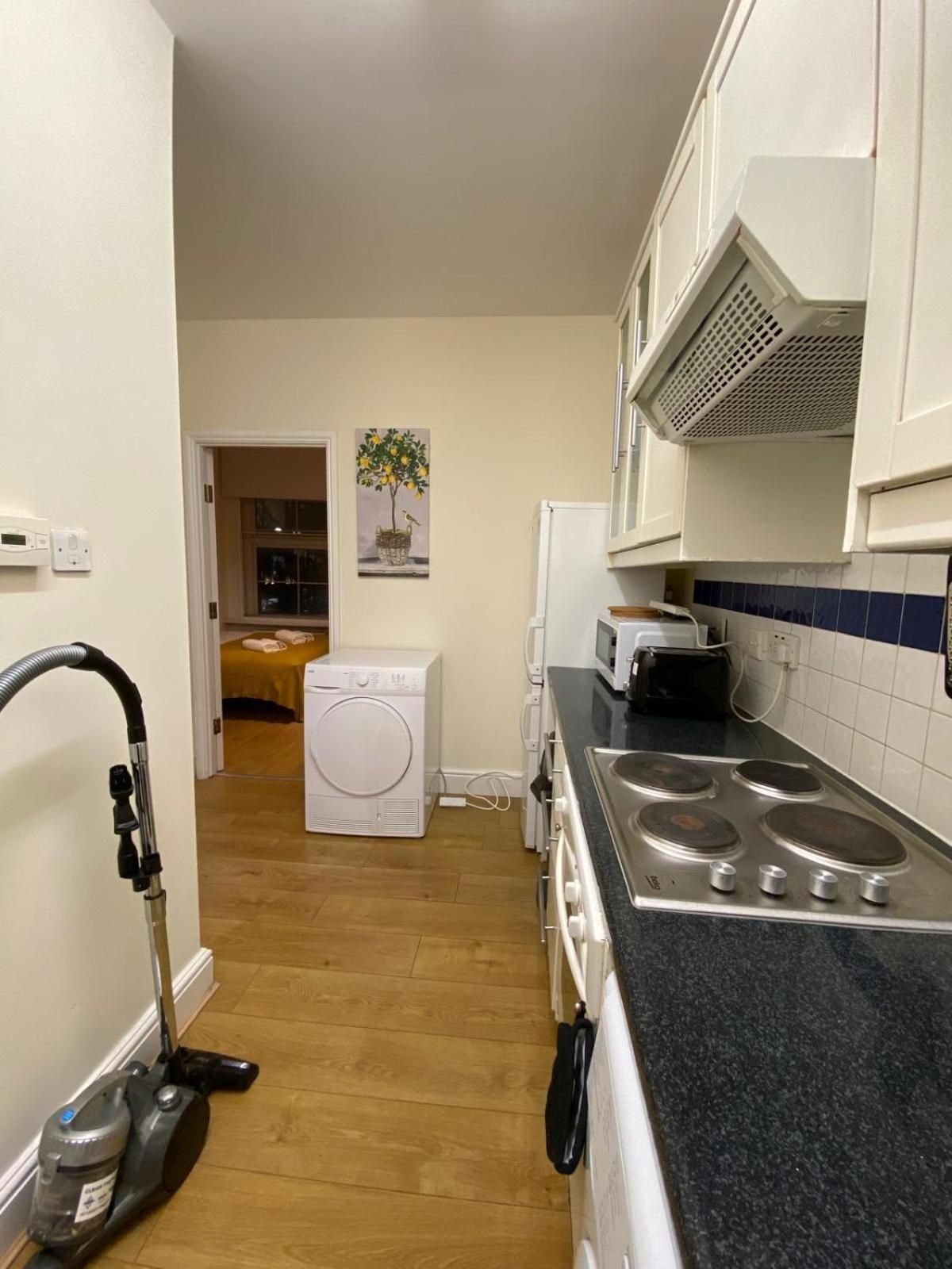 דירות לונדון Bright And Cozy Entire Flat Near Euston Station And Ucl Hospital מראה חיצוני תמונה